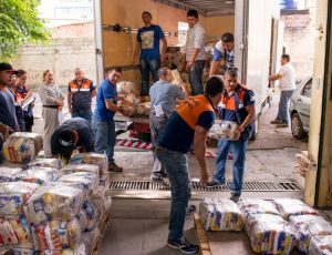 Imagem da notícia - Campanha Governo Solidário já arrecadou mais 32 toneladas de alimentos para reforçar as ações humanitárias as famílias afetadas pela enchente no Amazonas