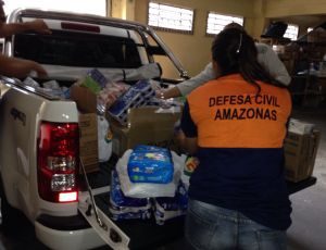 Imagem da notícia - Associação de Delegados de Polícia do Amazonas faz doação de uma tonelada de alimentos aos ribeirinhos