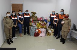 Agentes da Defesa Civil do Amazonas realizaram arrecadação de brinquedos para o projeto Natal Solidário